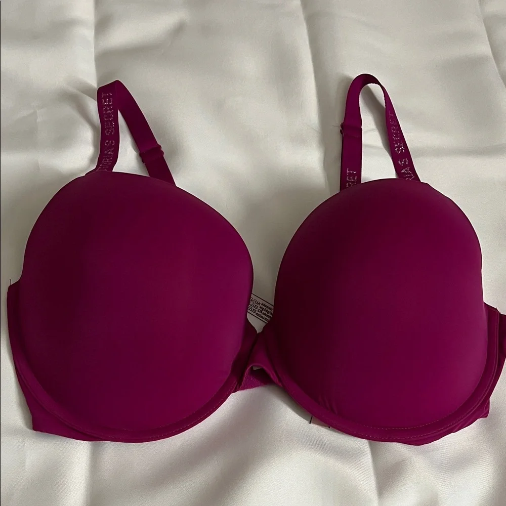 Victoria's Secret Fuchsia Bra